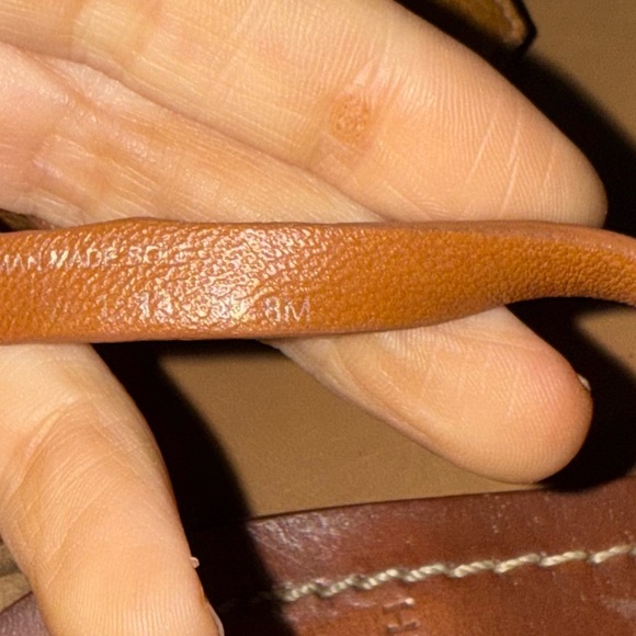 tory burch phoebe leather sandals size 8
see description and photos - Picture 6 of 10